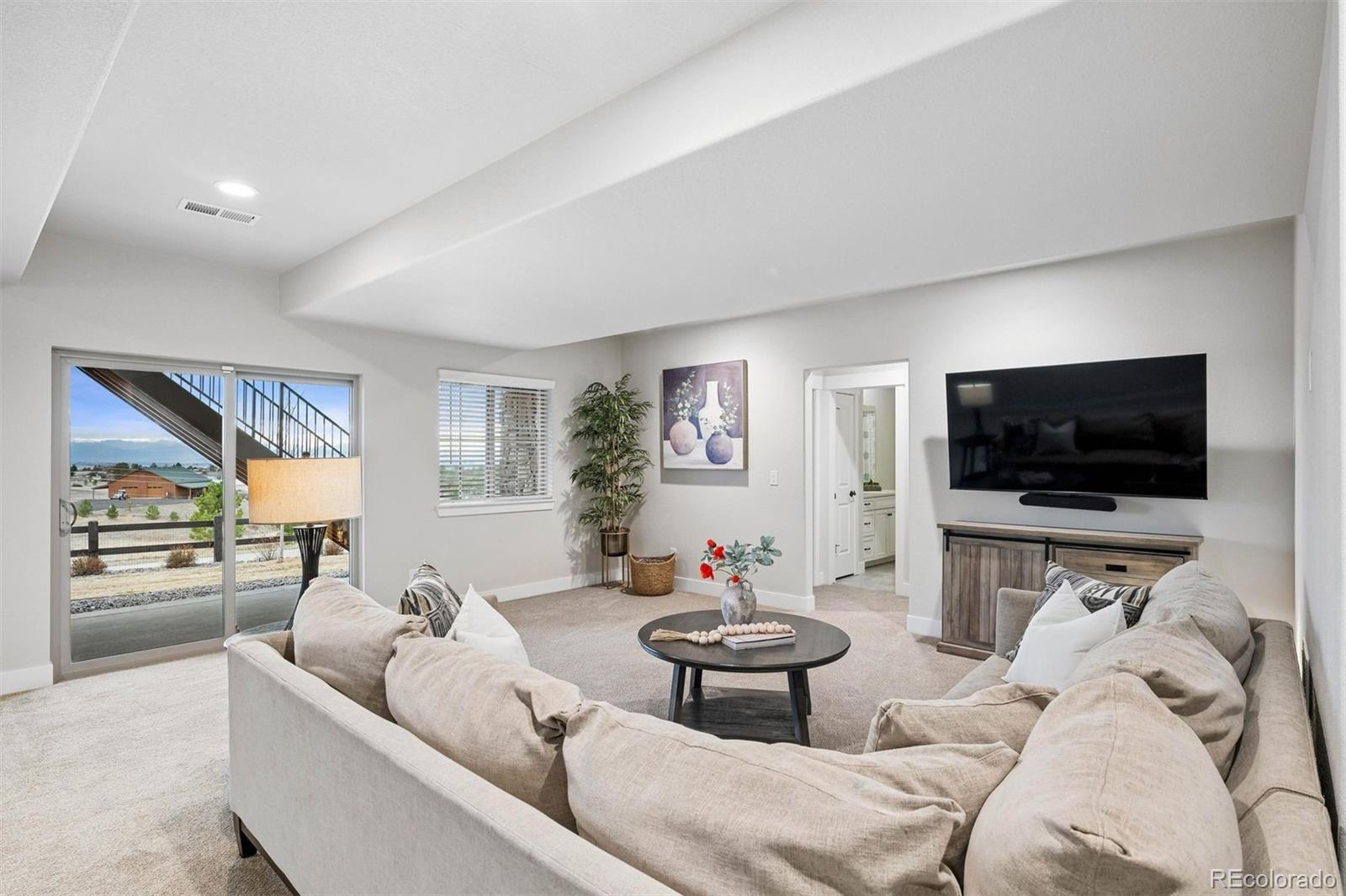 8749 S Quatar Street