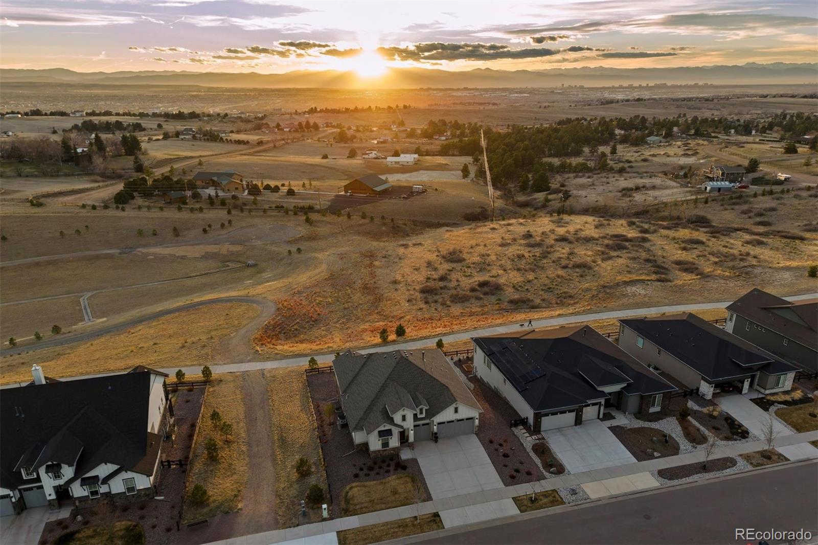 8749 S Quatar Street