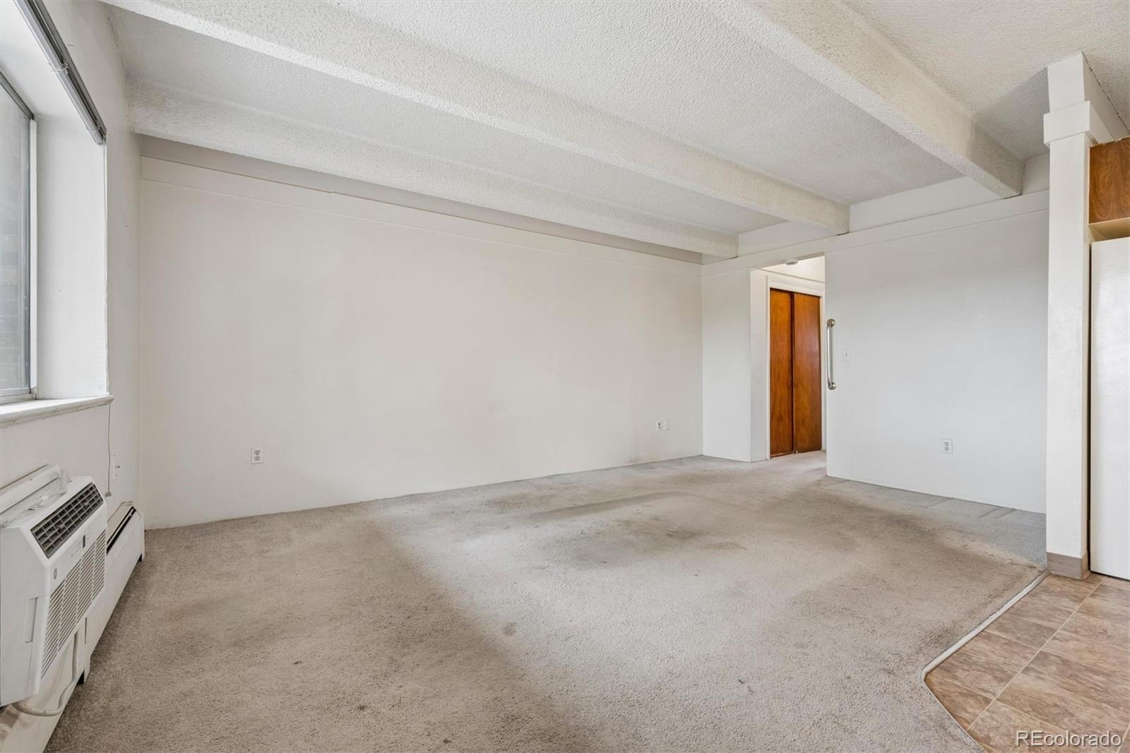 800 W Belleview Avenue Unit: 306