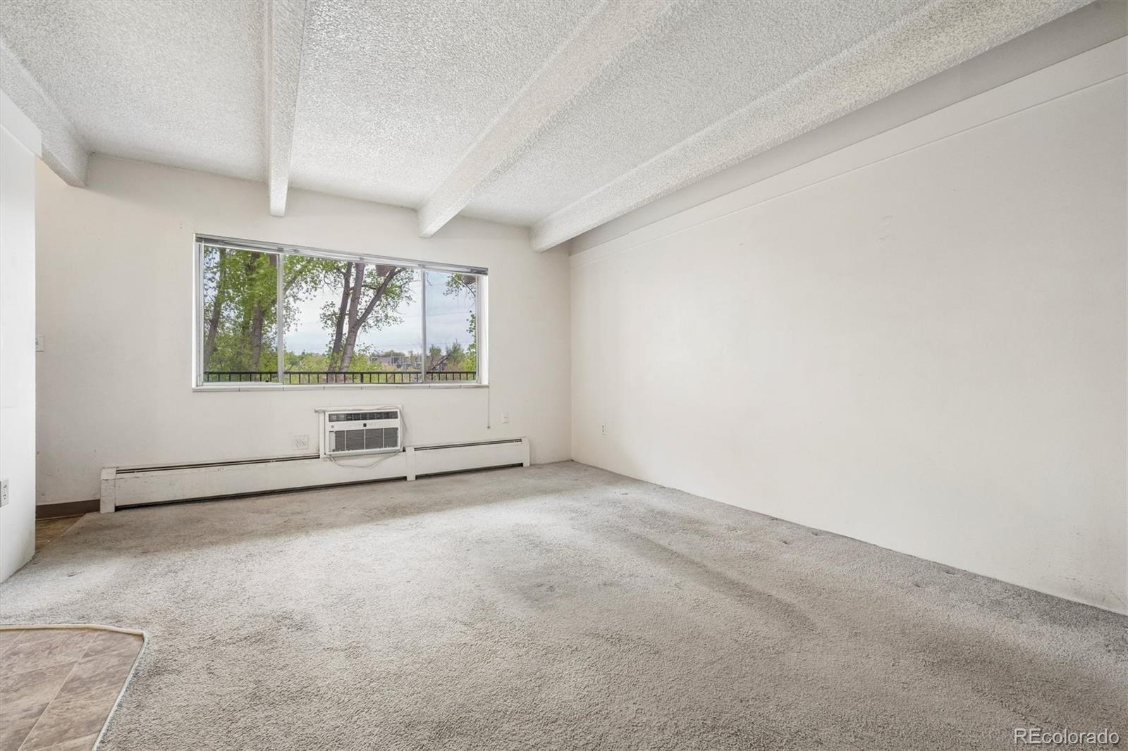 800 W Belleview Avenue Unit: 306