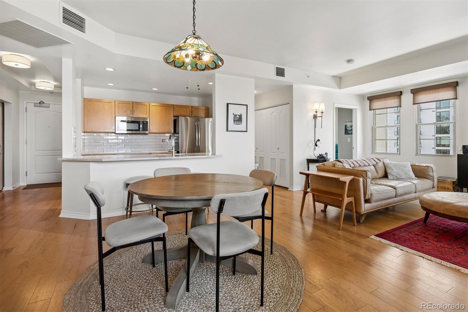 300 W 11th Avenue Unit: 10E