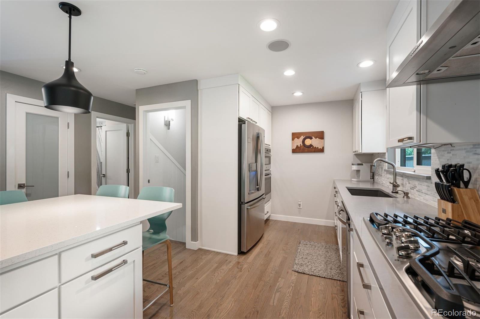 2471 S Jasmine Place