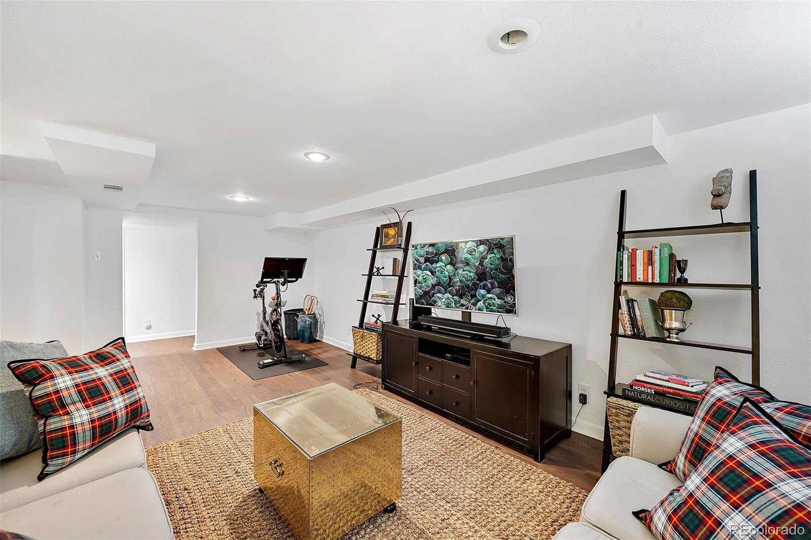 1409 S Columbine Street