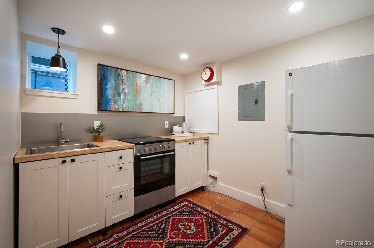 2230 N Cherry Street