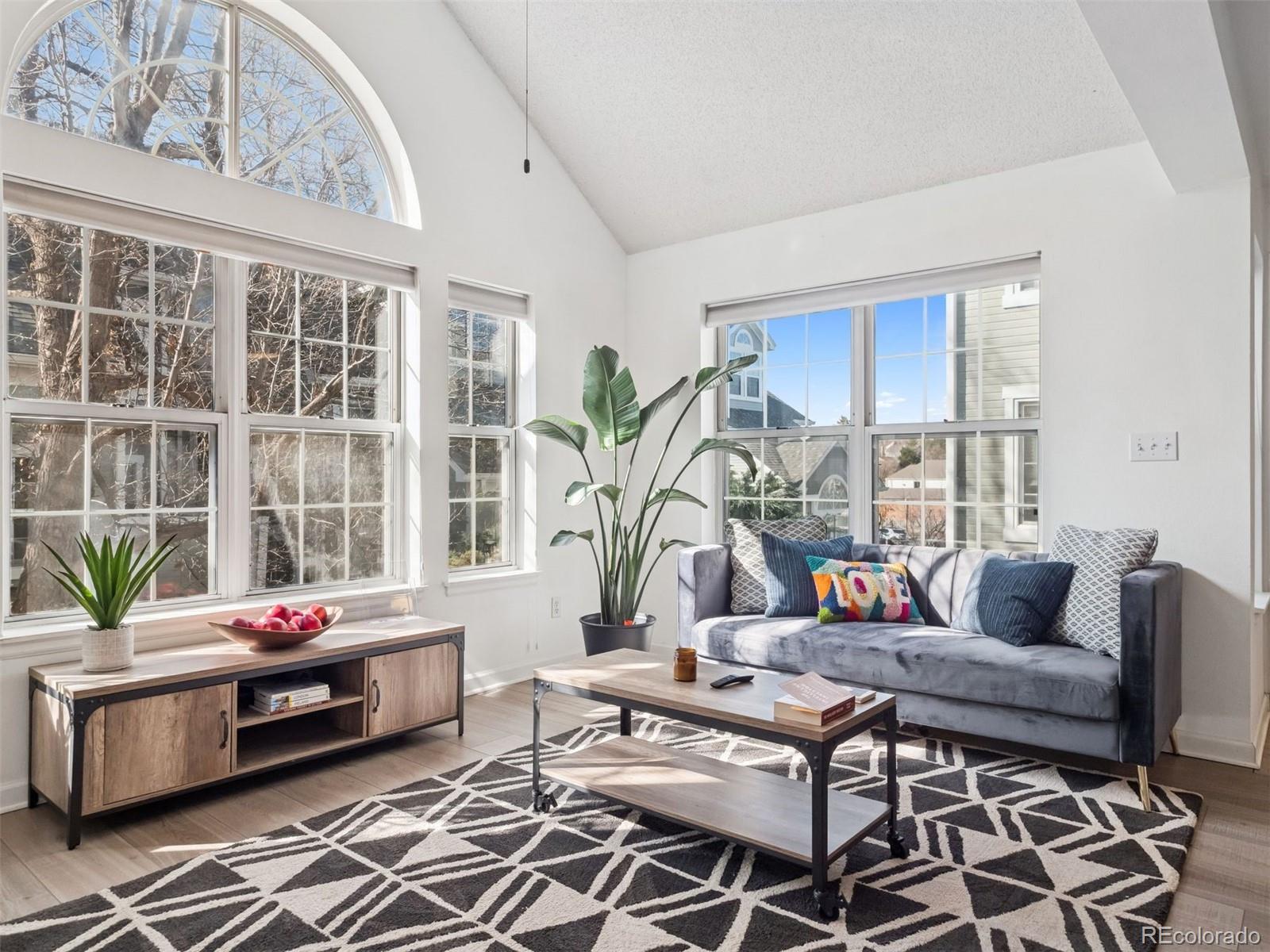 6755 S Ivy Street Unit: A7