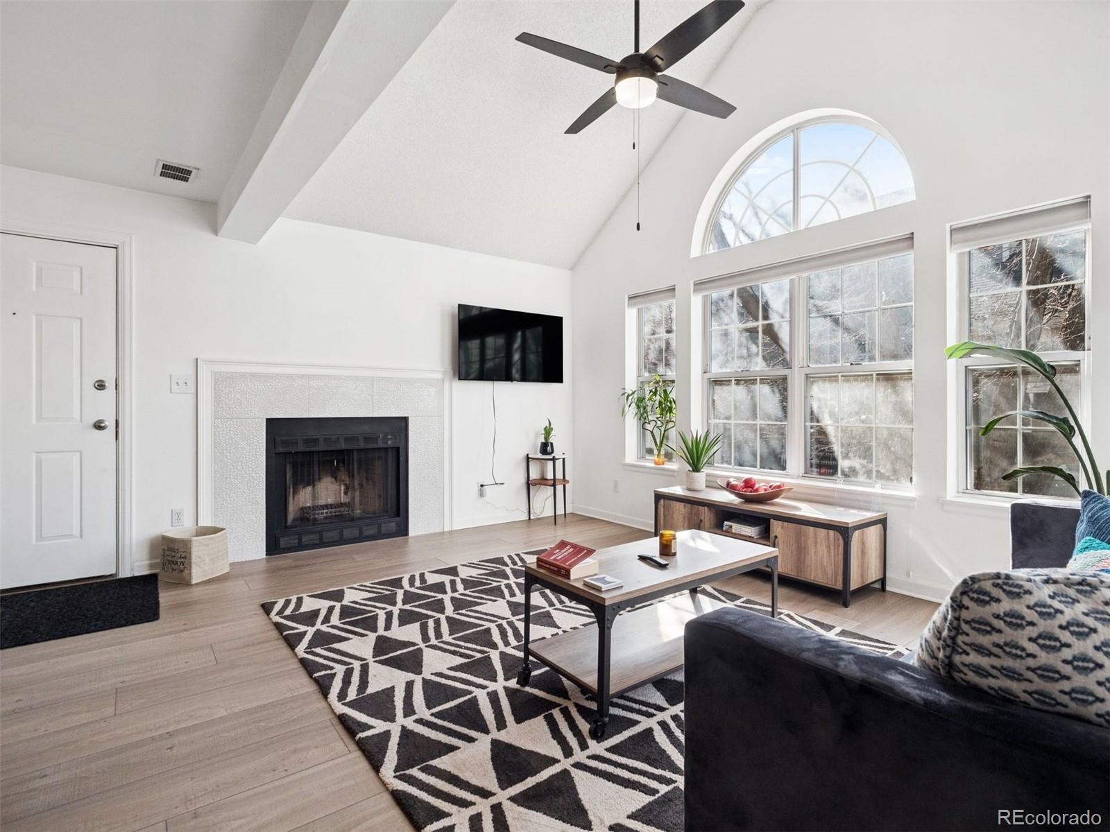 6755 S Ivy Street Unit: A7