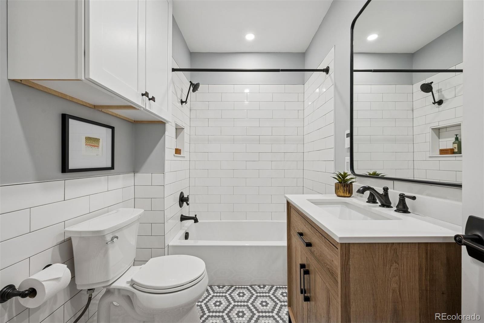 4446 Lowell Boulevard