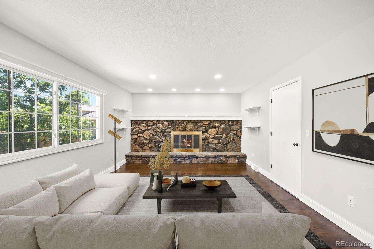 1966 S Macon Way