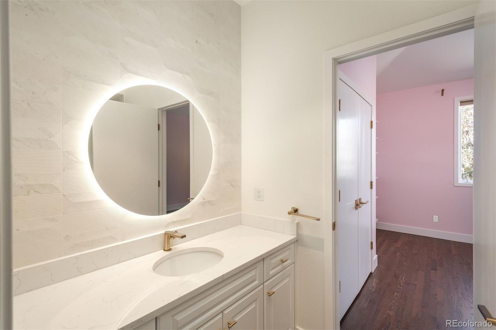 60 Golden Eagle Road