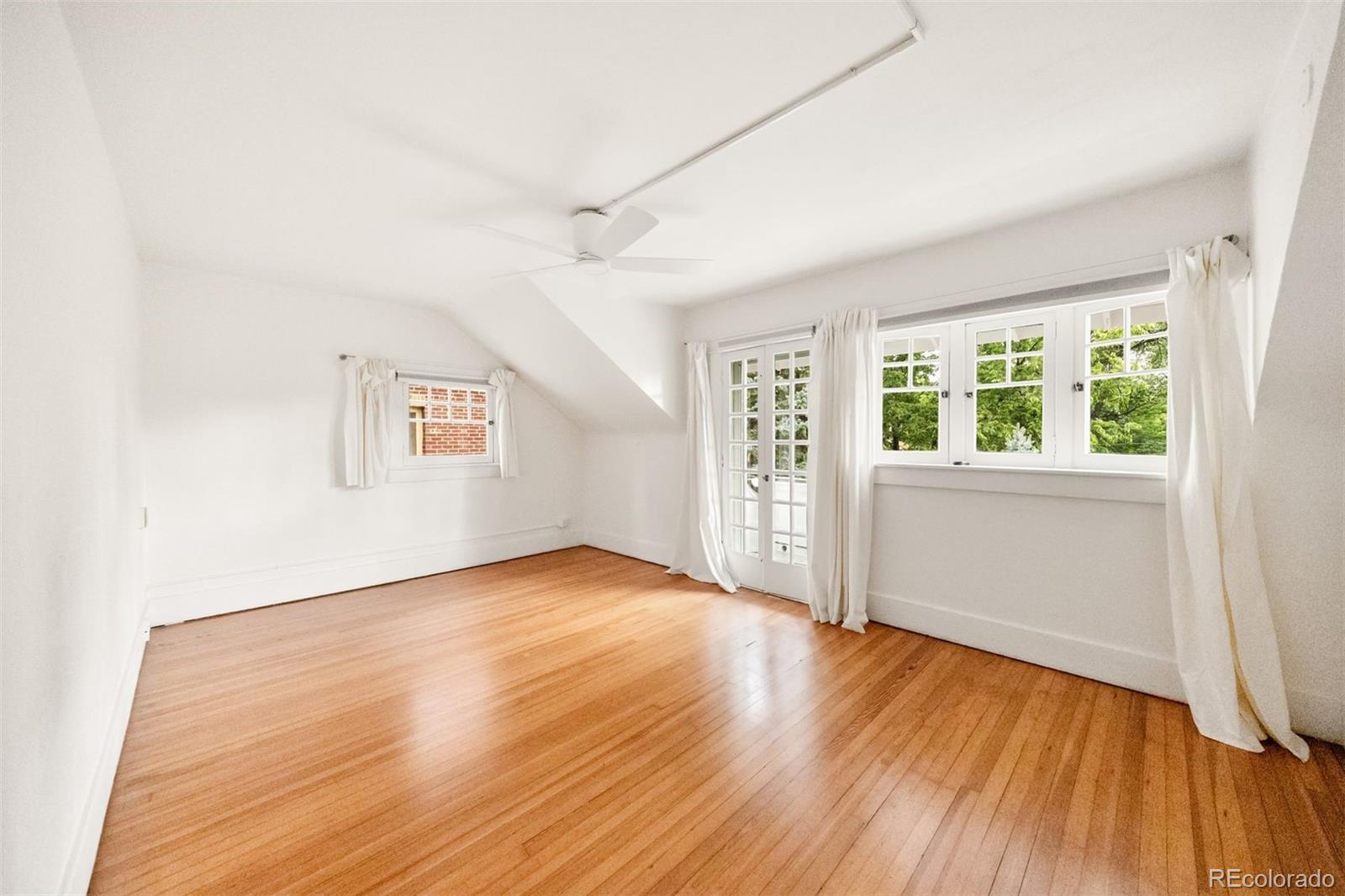 1320 N Humboldt Street