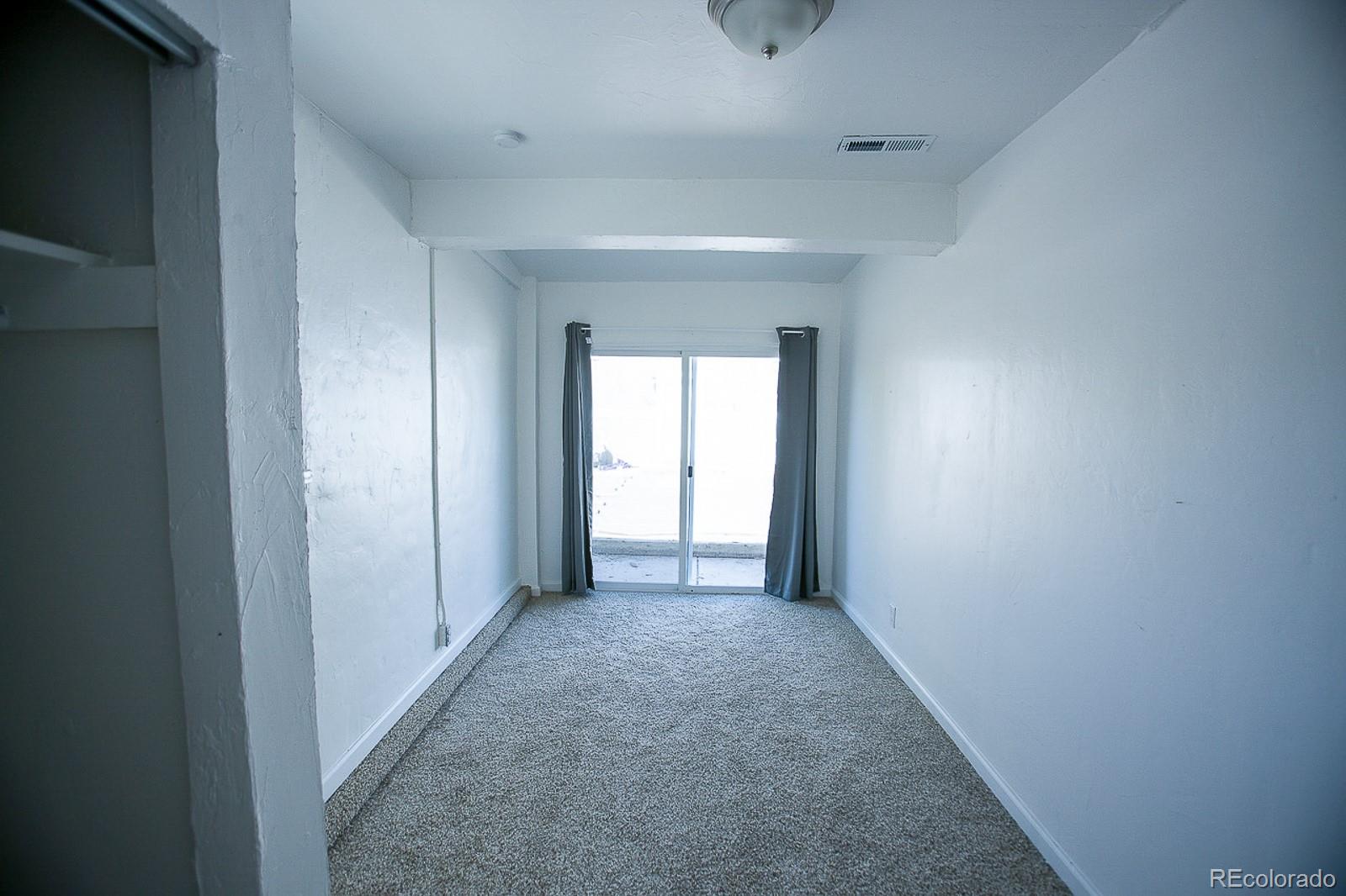 4087 S Clarkson Street S