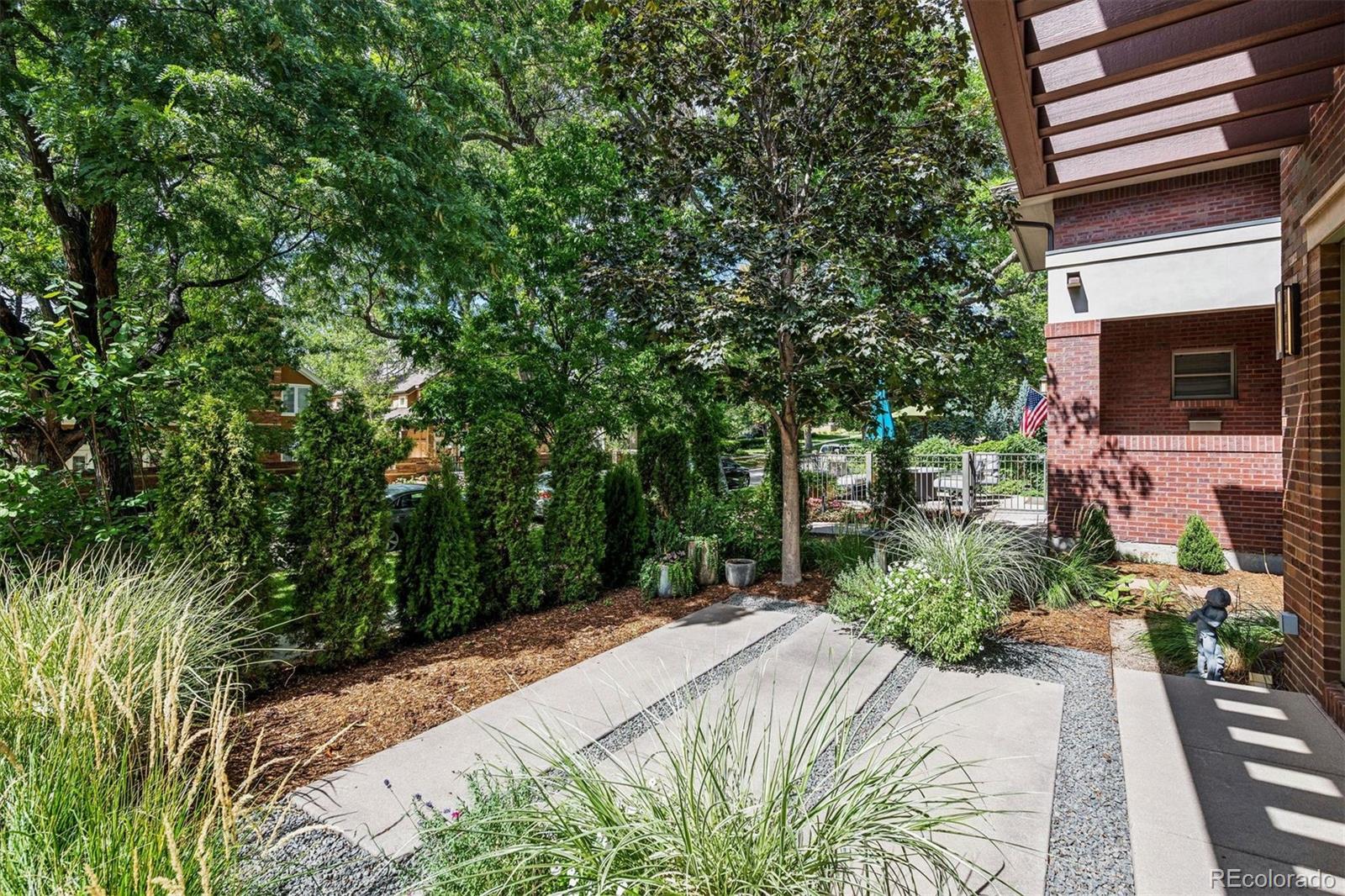 322 Adams Street