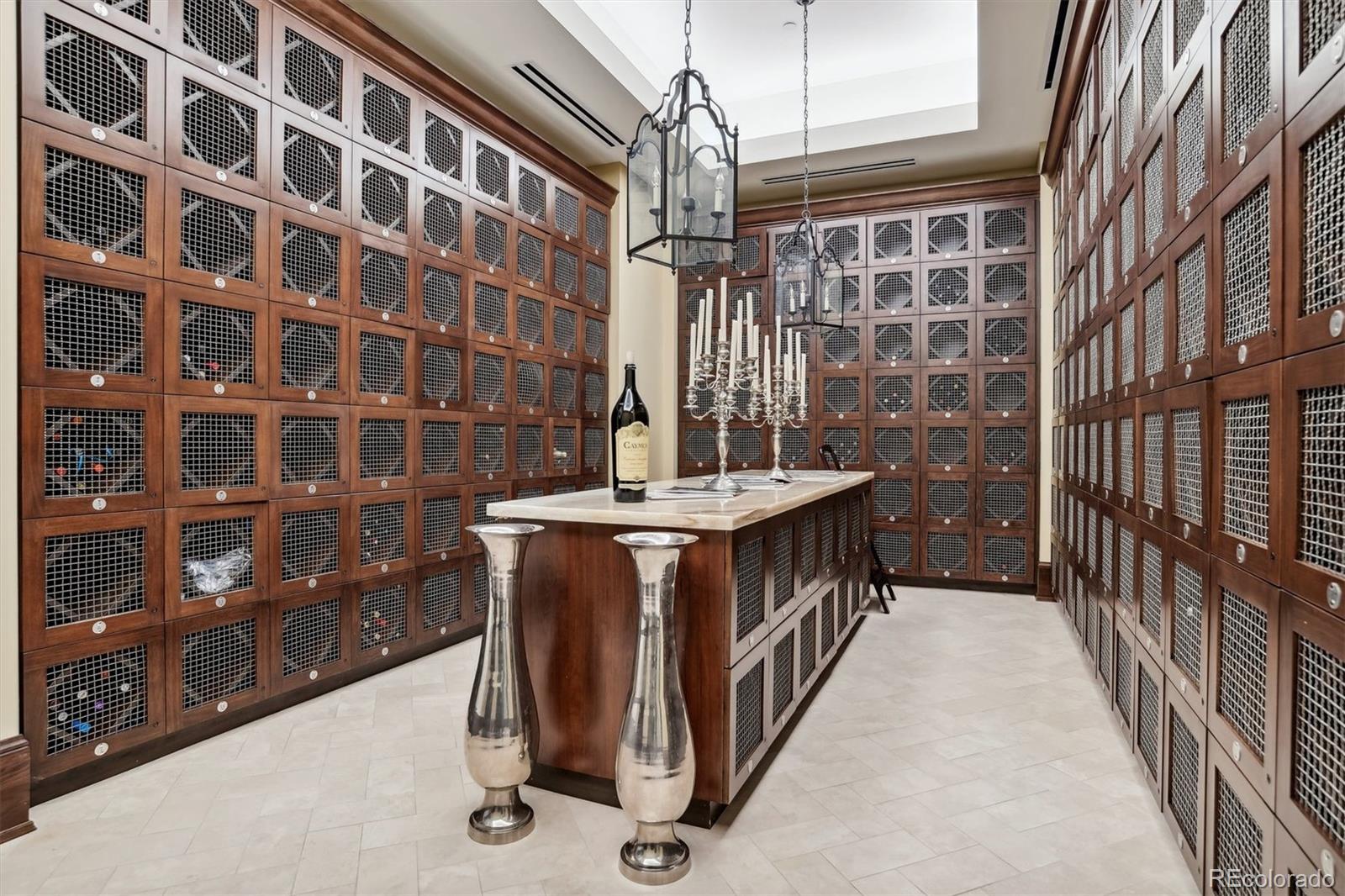 7600 Landmark Way Unit: 701-2