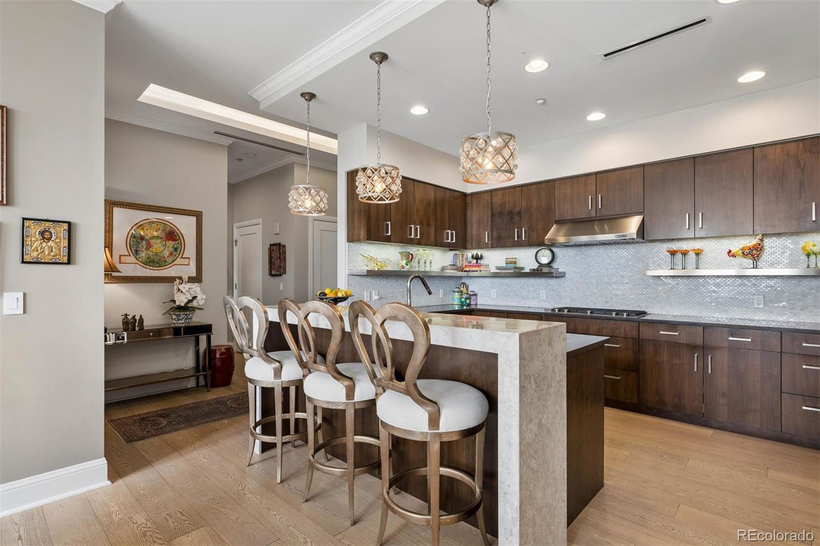 7600 Landmark Way Unit: 701-2