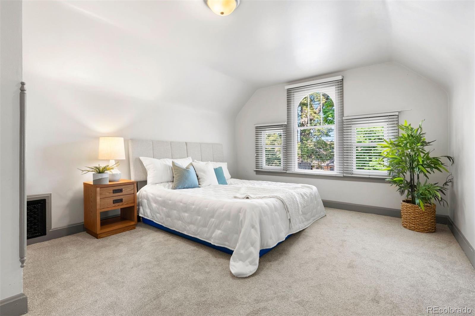 165 S Clarkson Street