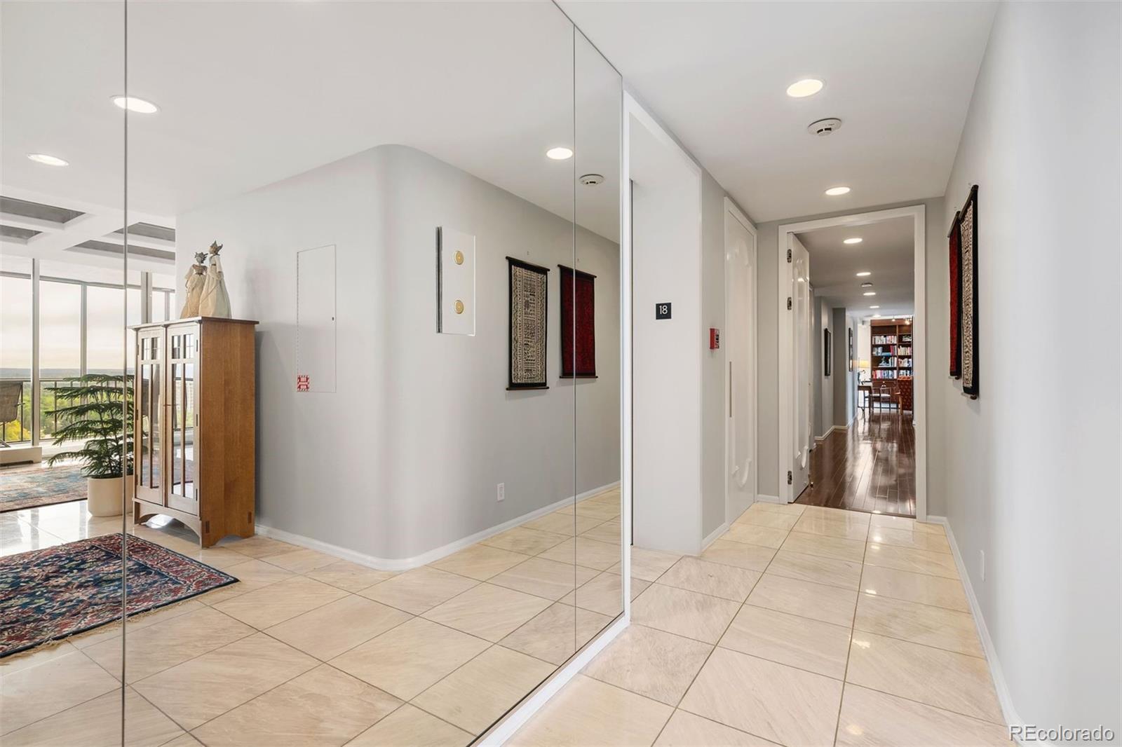 1201 N Williams Street Unit: 18A