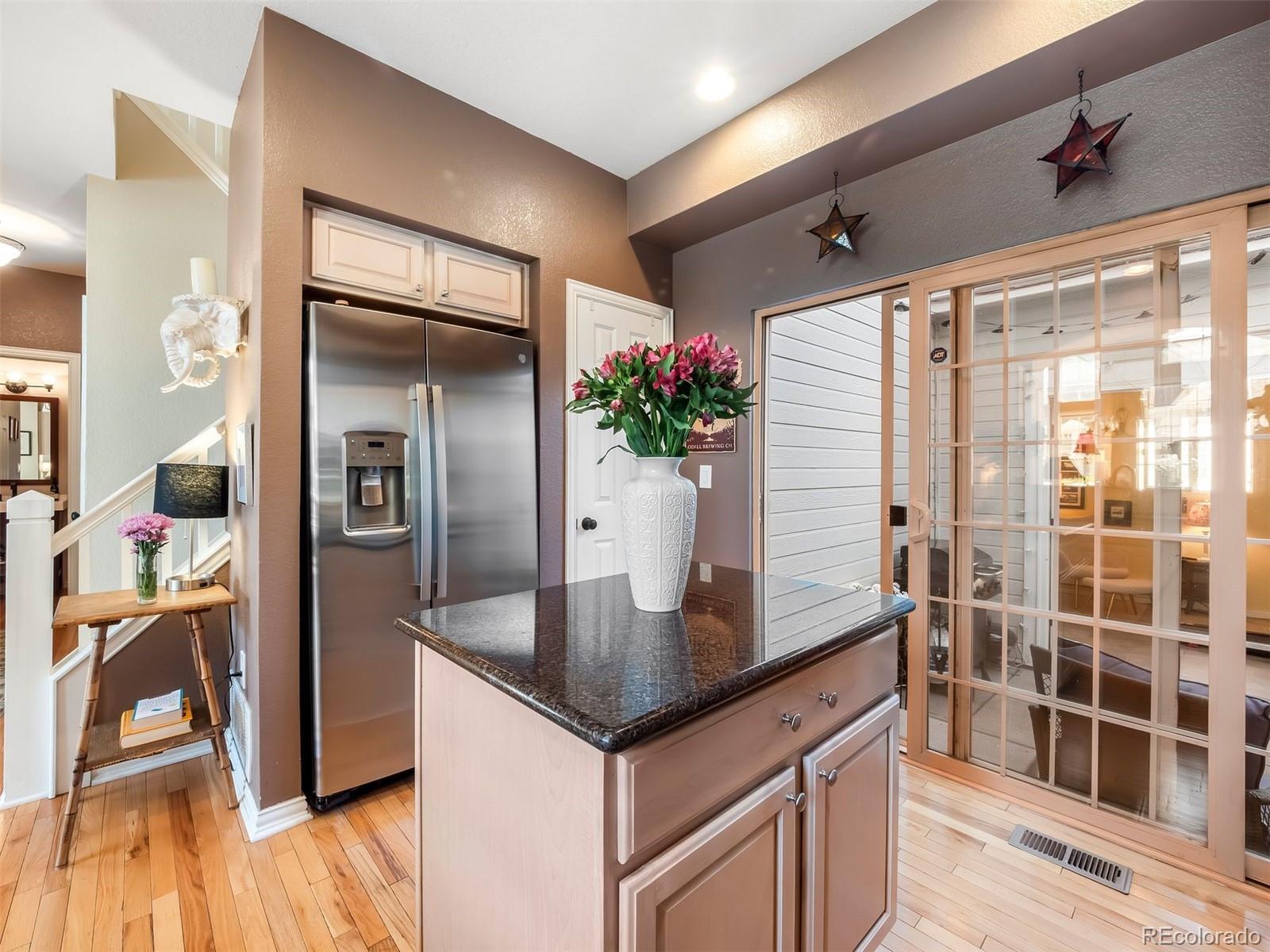 8300 Fairmount Drive Unit: P102