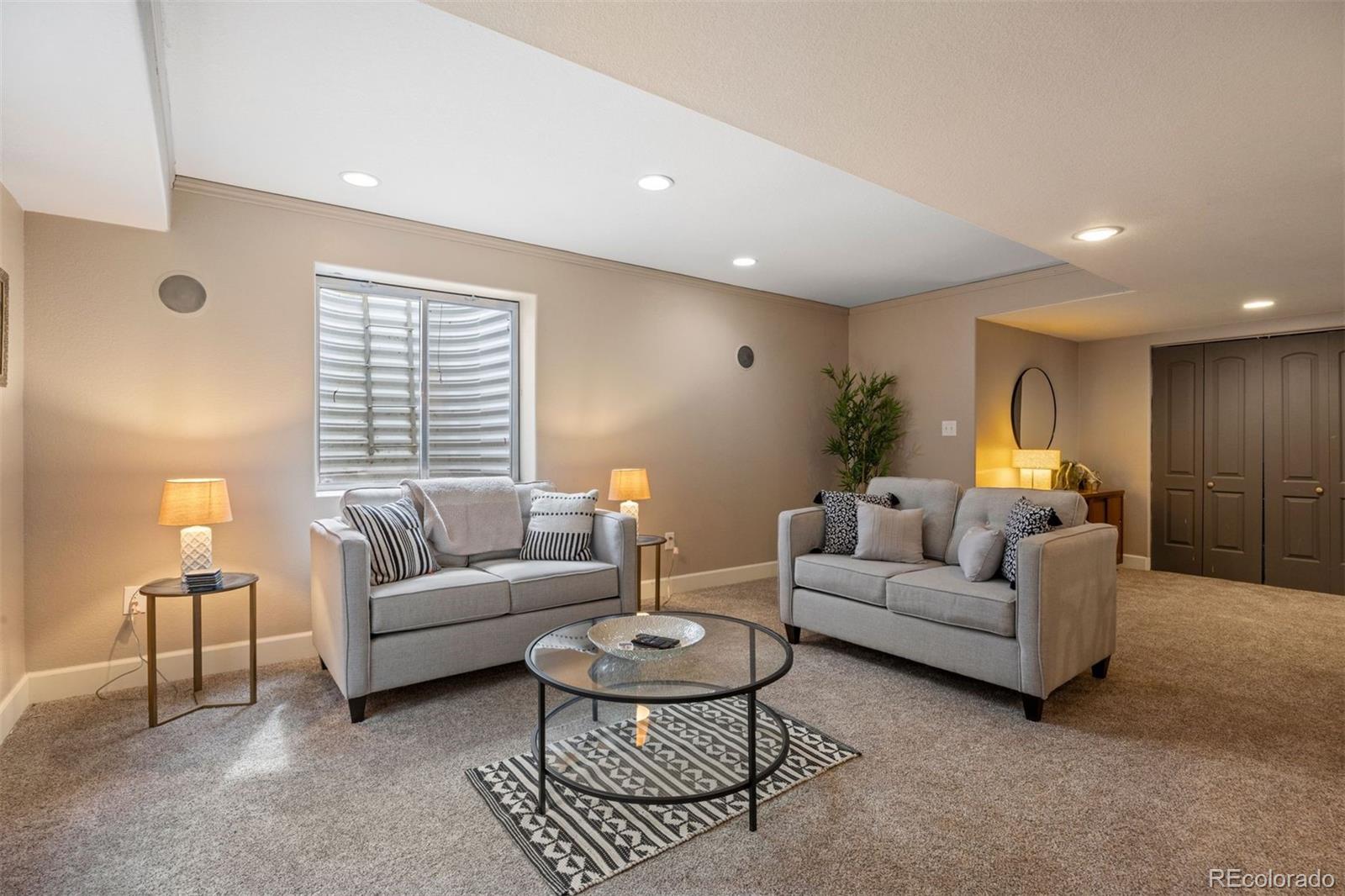 8399 Liverpool Circle