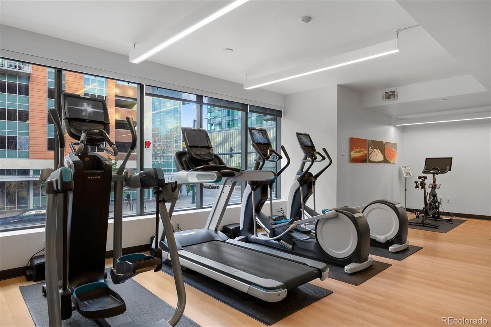 1750 Wewatta Street Unit: 1009