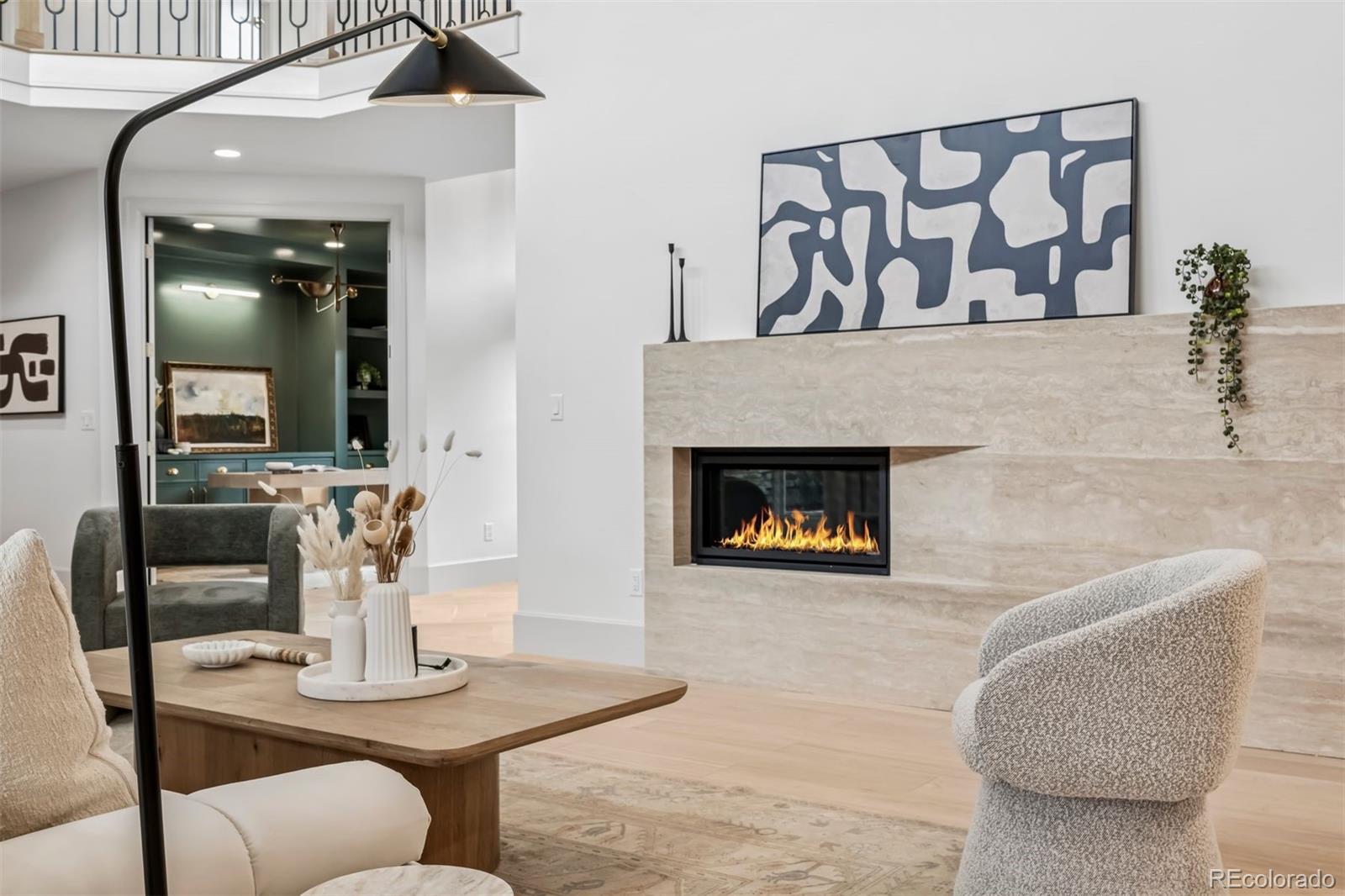 400 S Steele Street Unit: 63