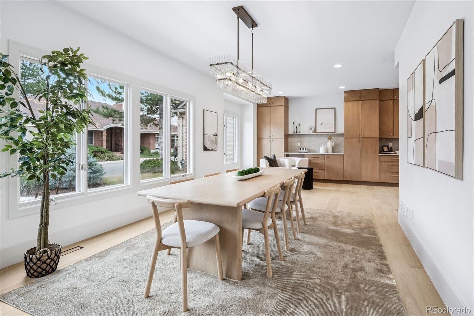 400 S Steele Street Unit: 63