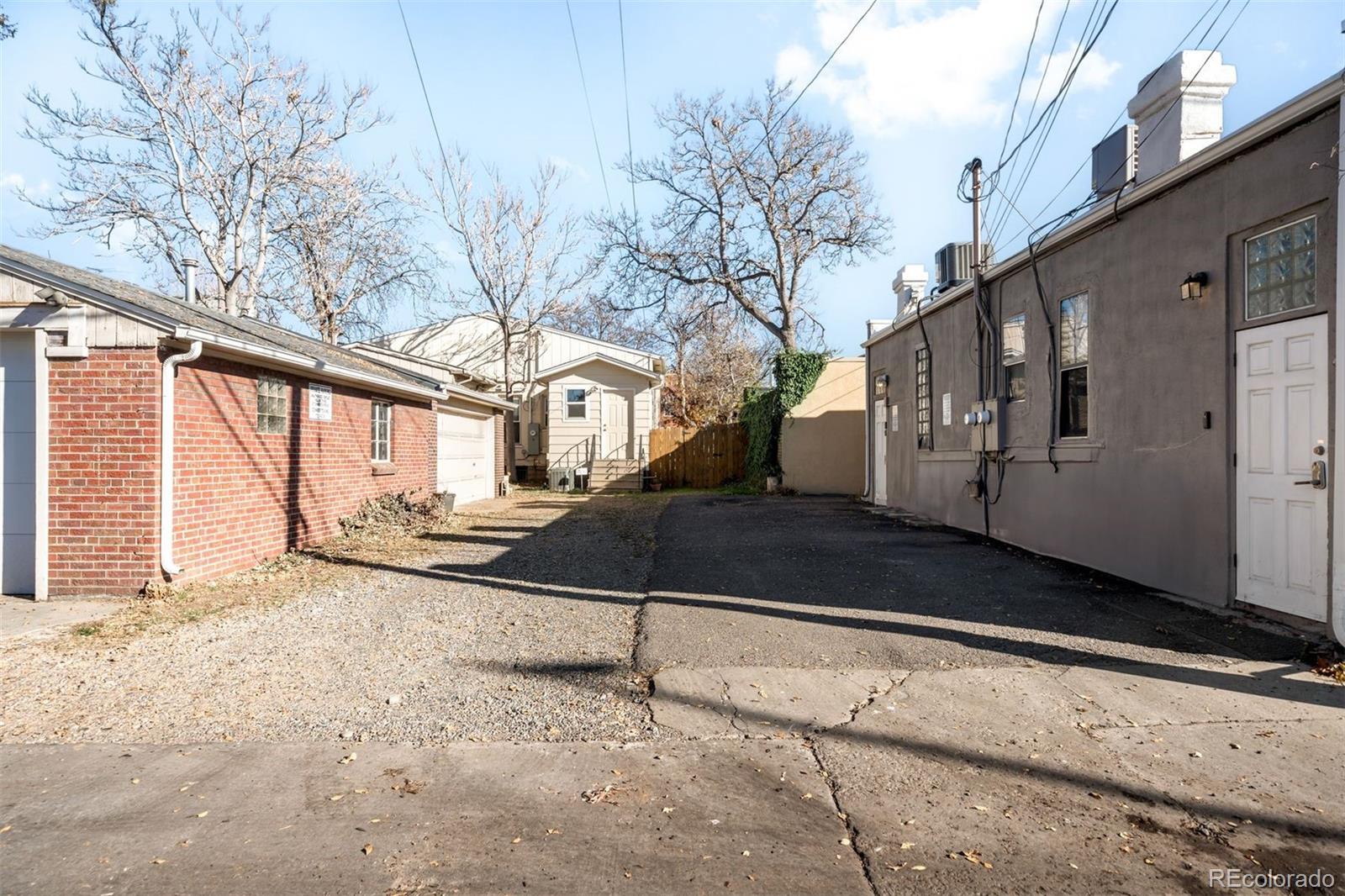 421 E Alameda Avenue