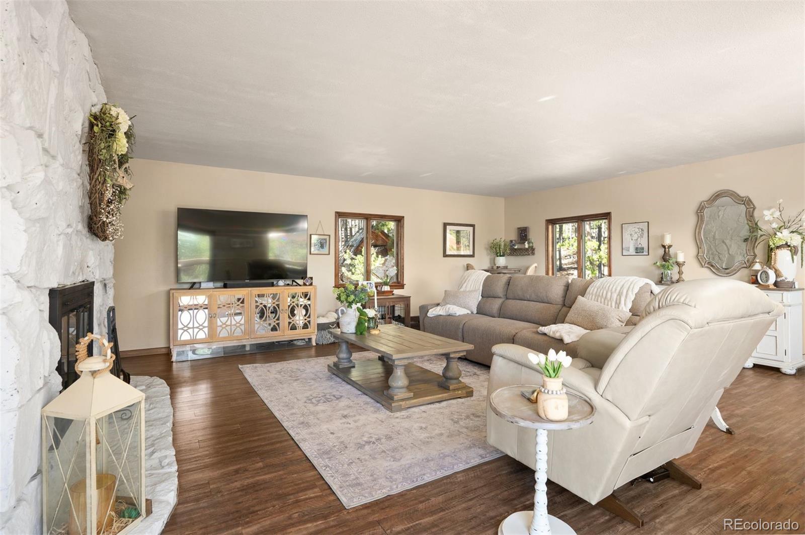 8320 S Warhawk Road