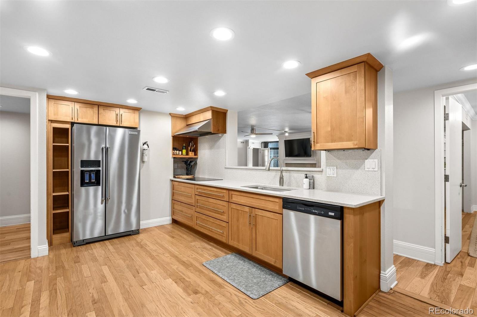 1777 Larimer Street Unit: 1608