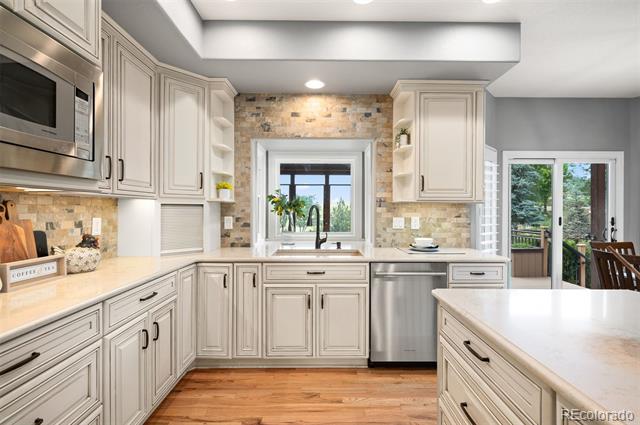 7119 Dove Court