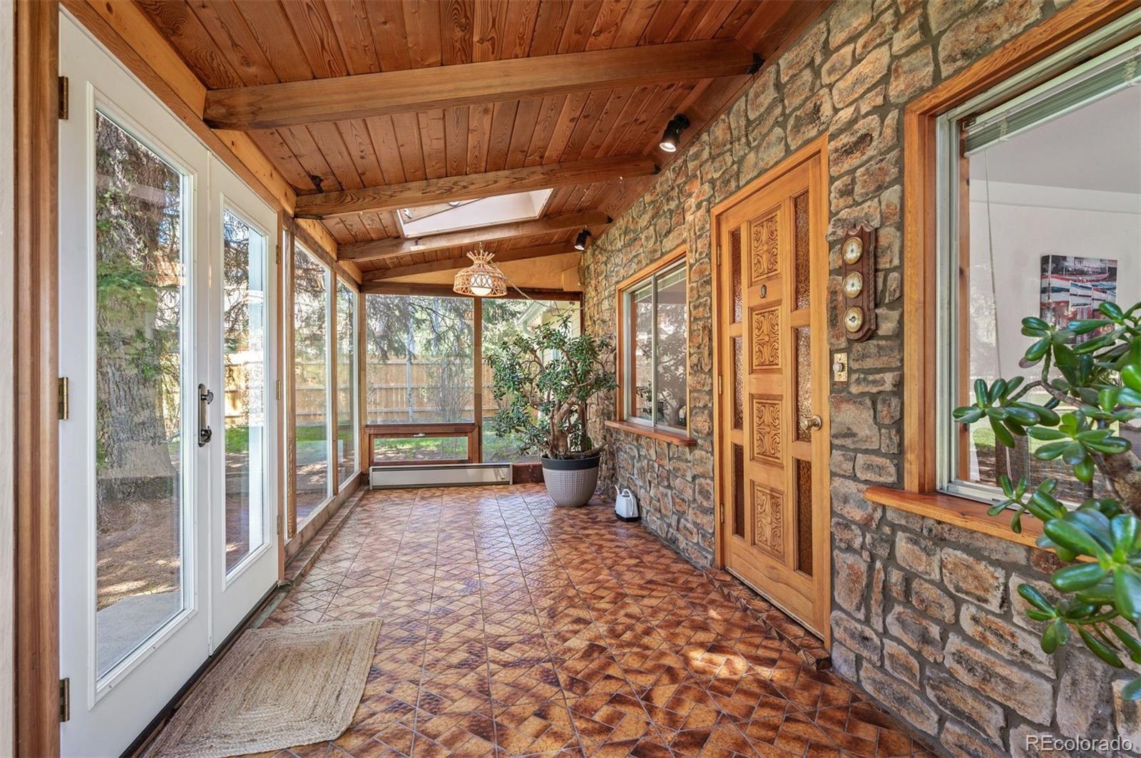 10049 S Turkey Creek Road