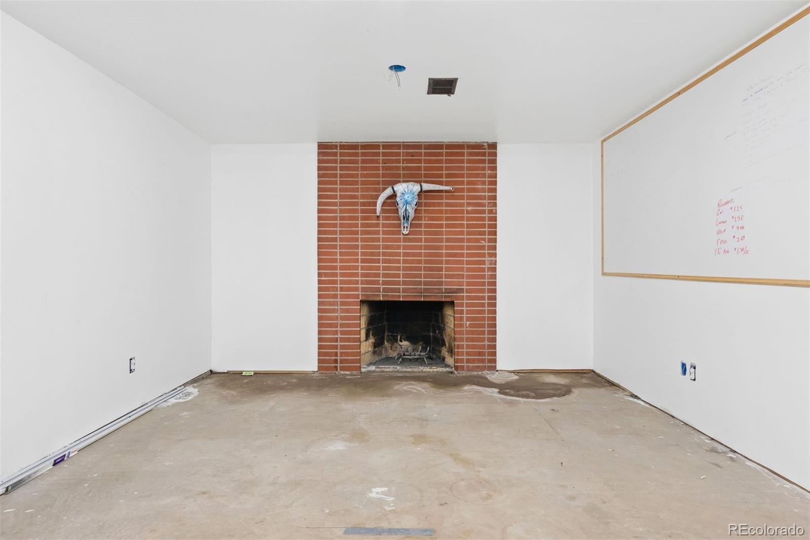 6058 S Pennsylvania Street