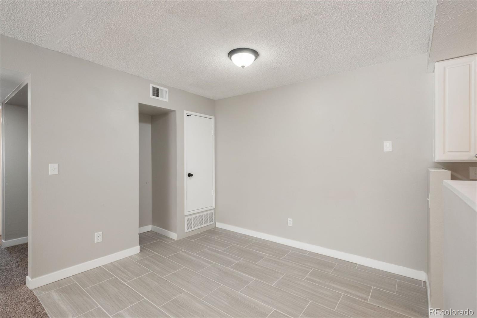 18071 E Kentucky Avenue Unit: 203