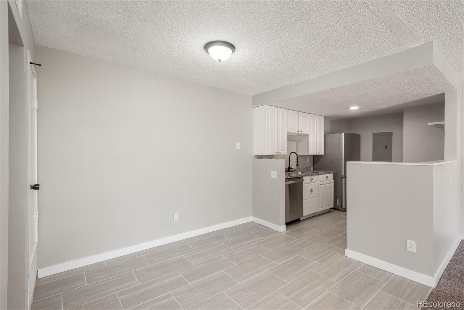 18071 E Kentucky Avenue Unit: 203
