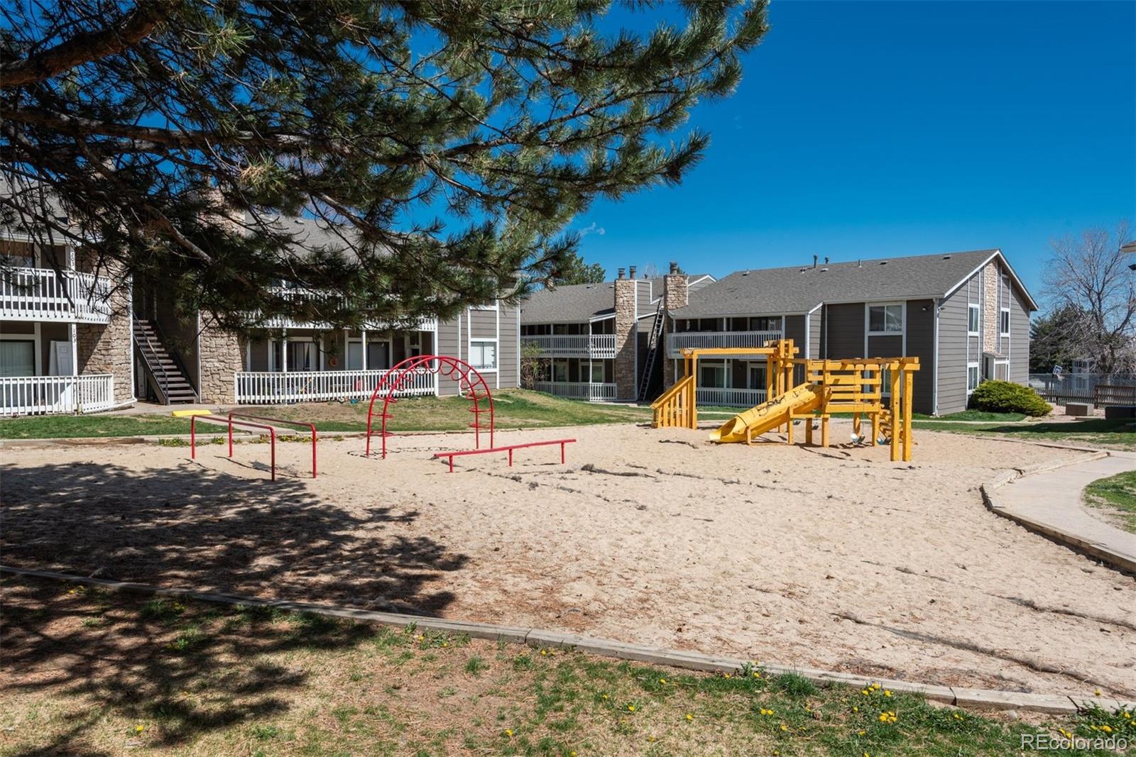 18071 E Kentucky Avenue Unit: 203