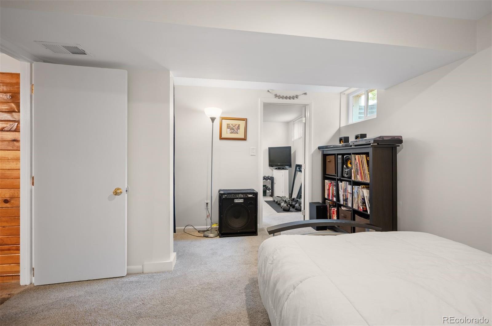 6031 S Pennsylvania Street