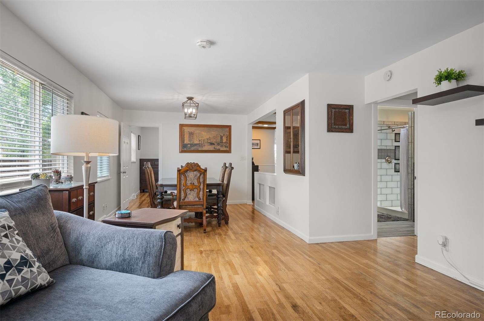 6031 S Pennsylvania Street