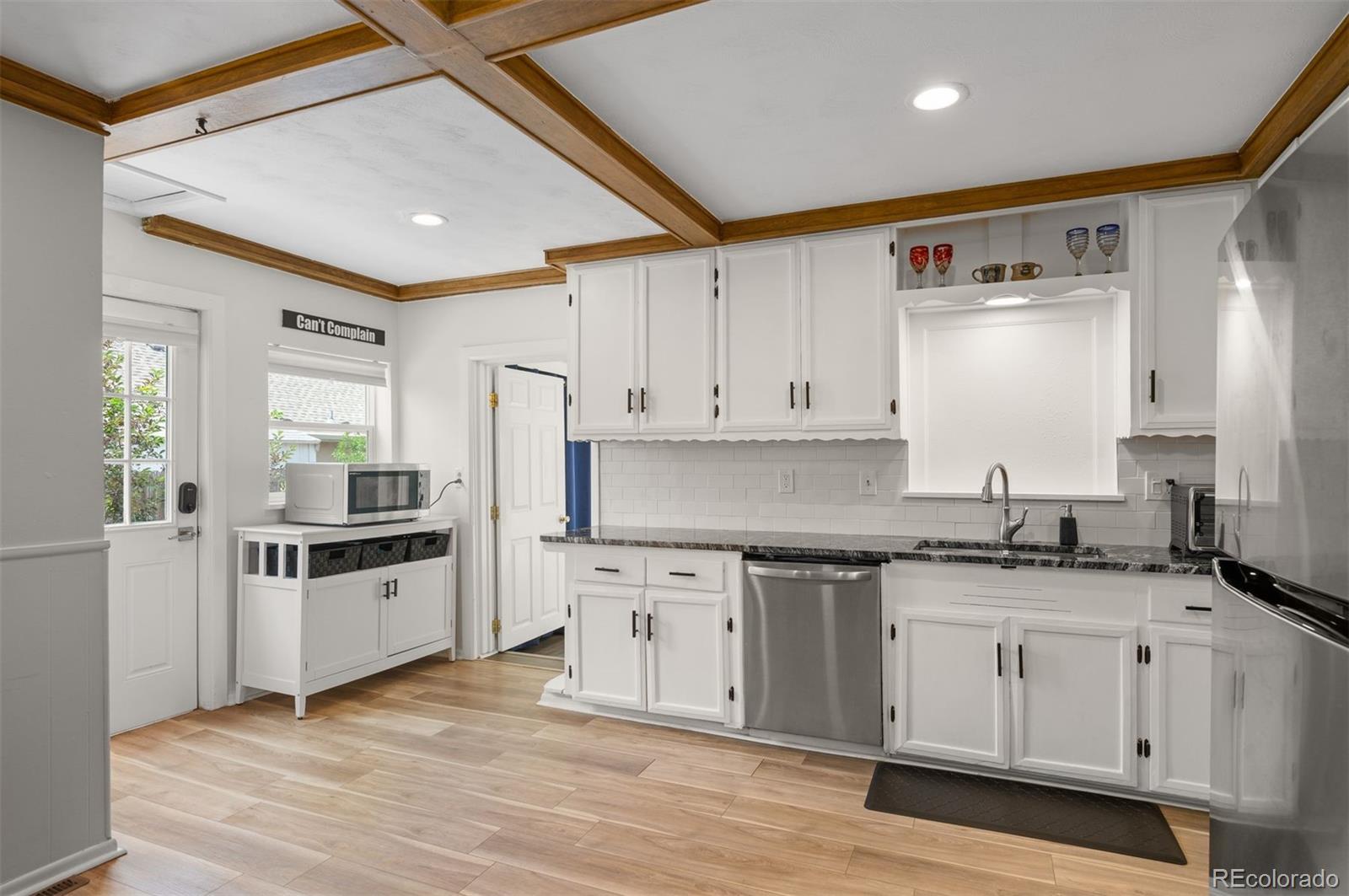 6031 S Pennsylvania Street