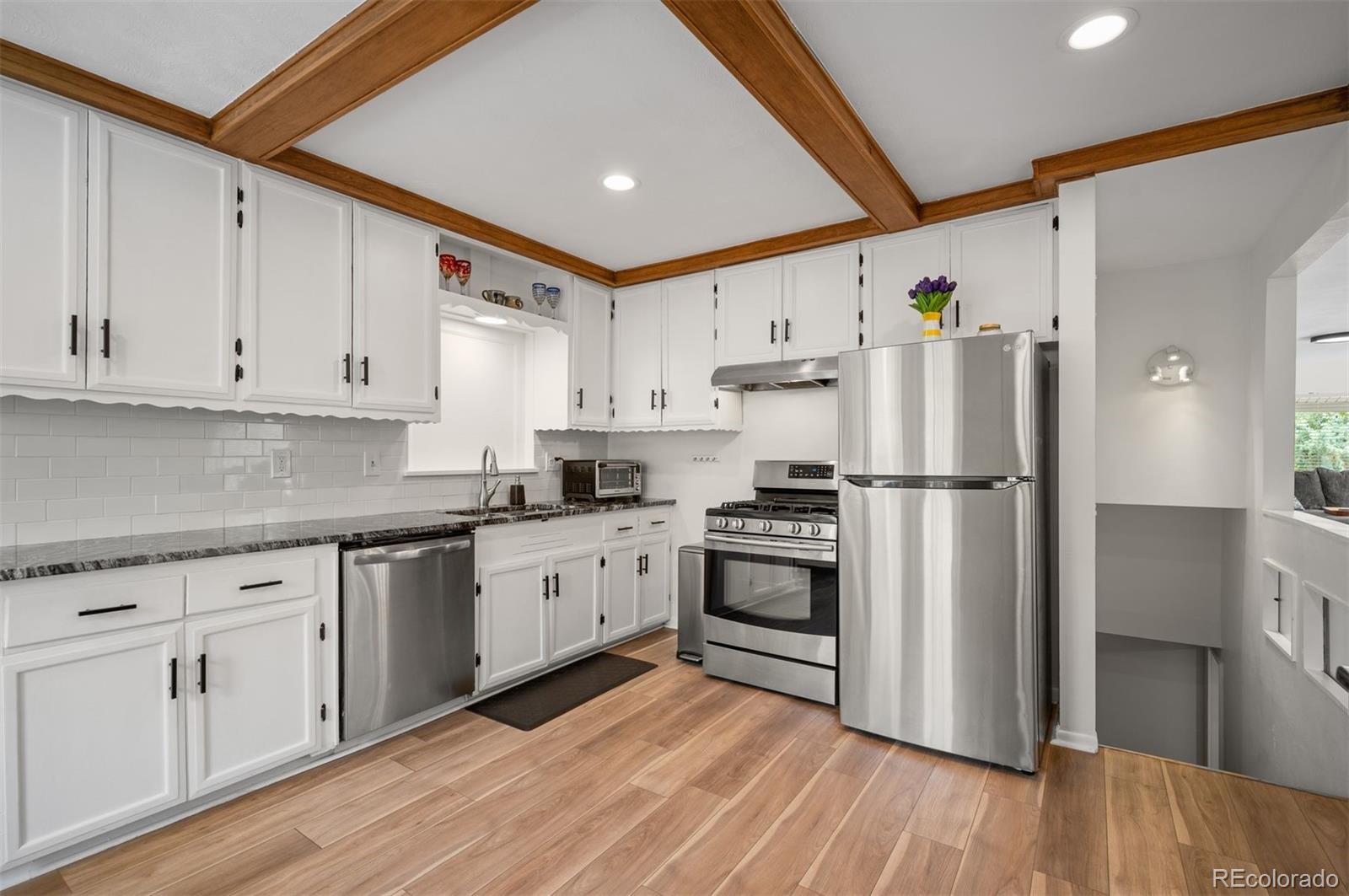 6031 S Pennsylvania Street