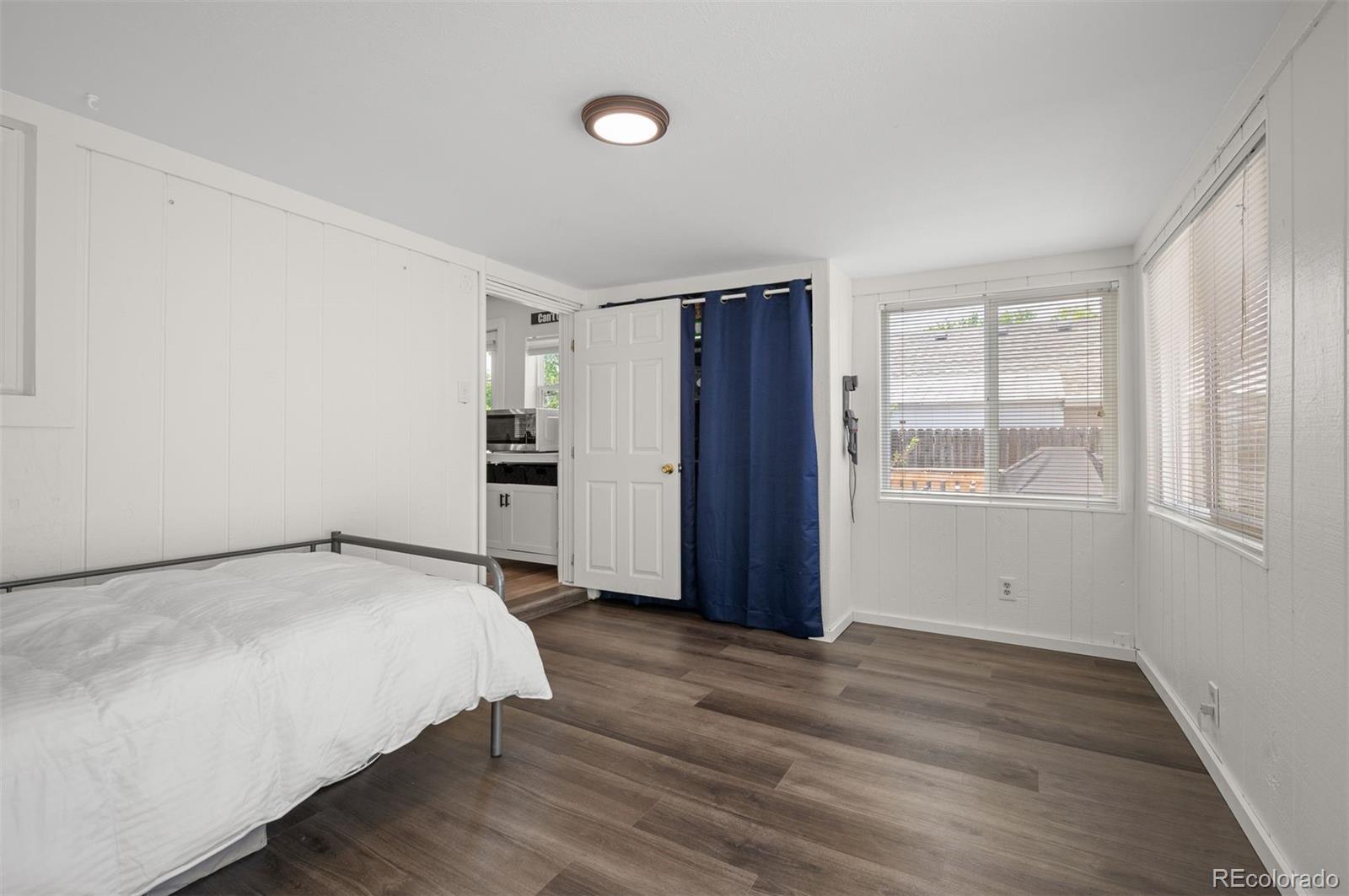 6031 S Pennsylvania Street