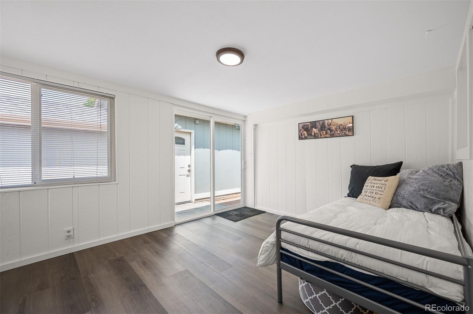 6031 S Pennsylvania Street