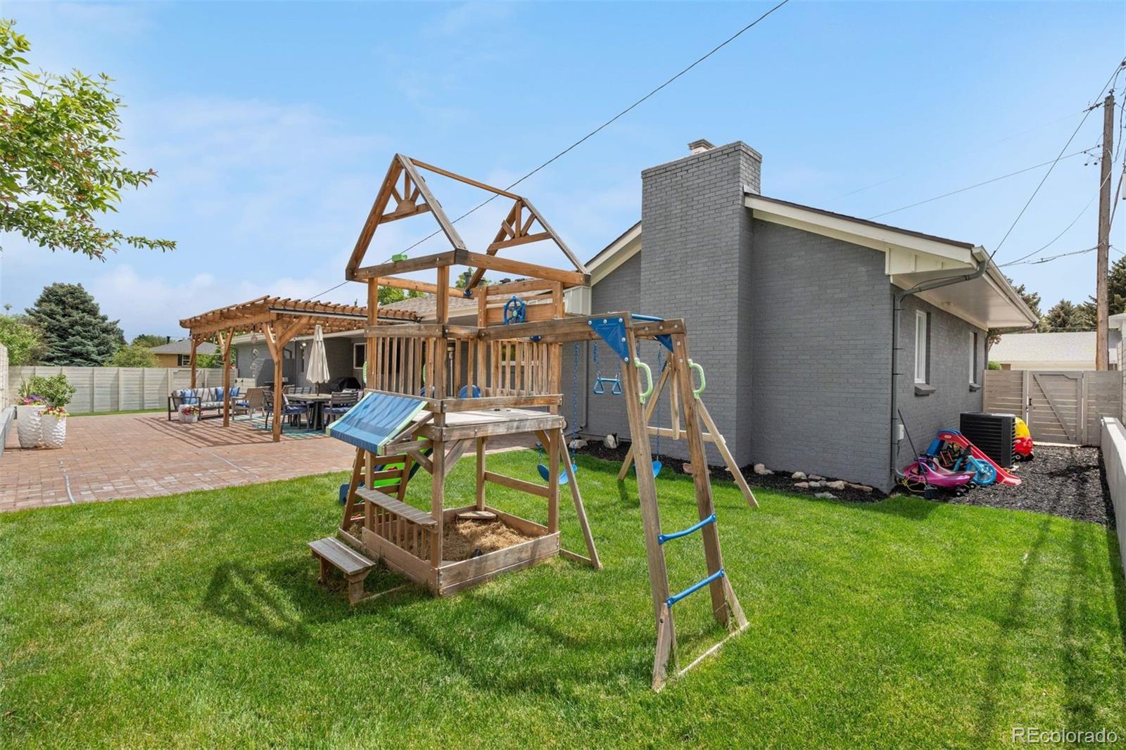 7155 E Exposition Avenue