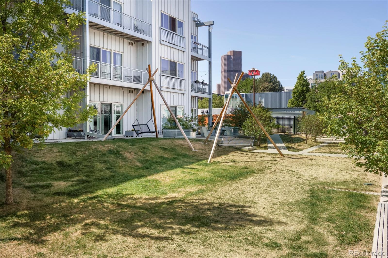 2525 Arapahoe Street Unit: RD114