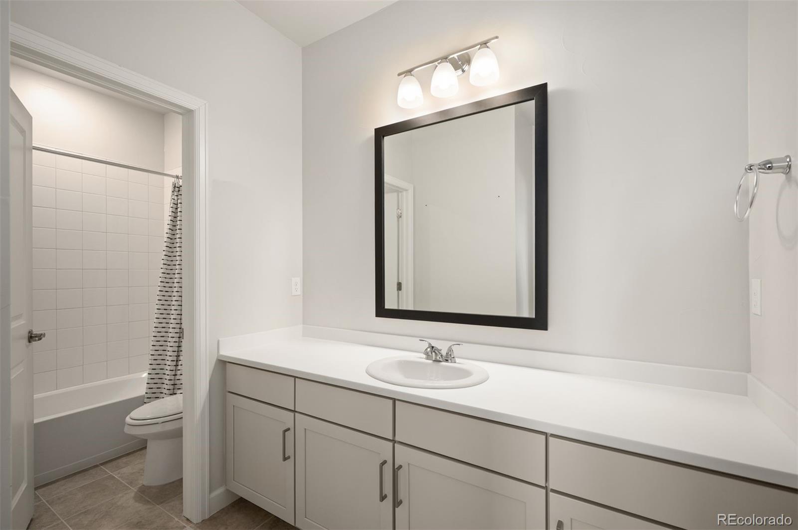 14290 Hop Clover Street