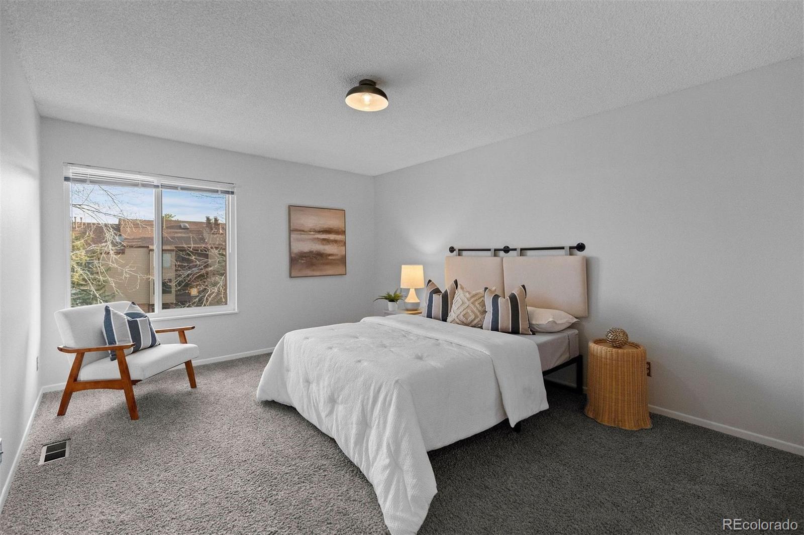 449 Wright Street Unit: 7