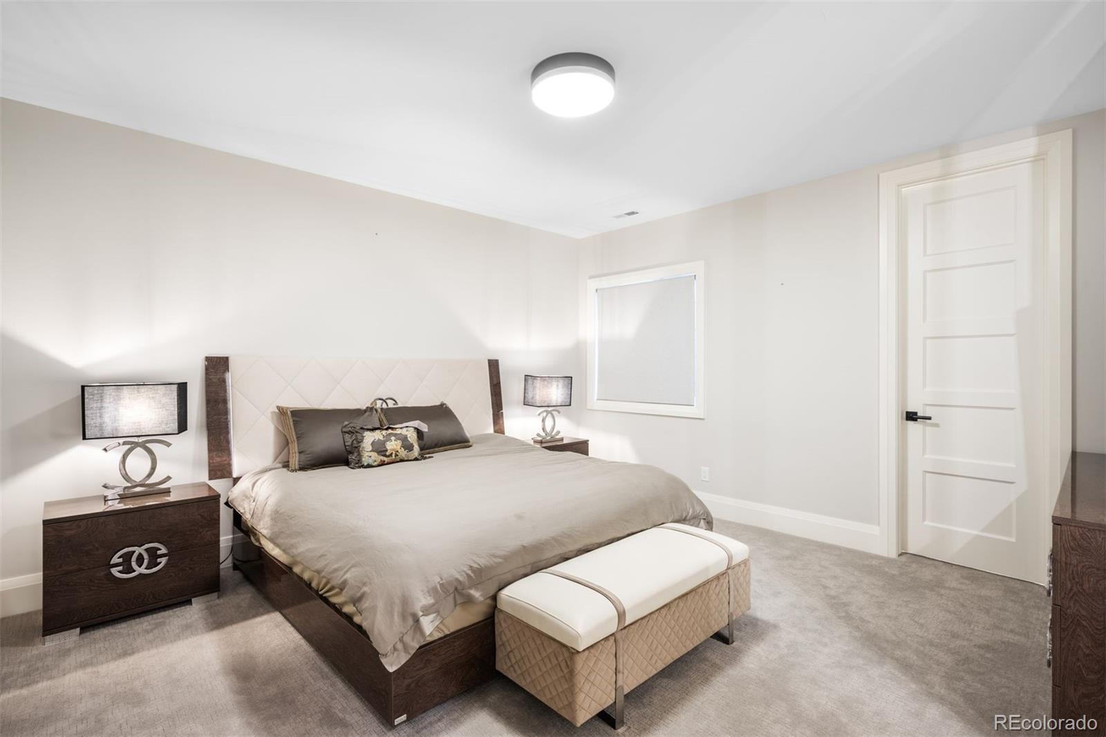 2821 E Cedar Avenue Unit: 2