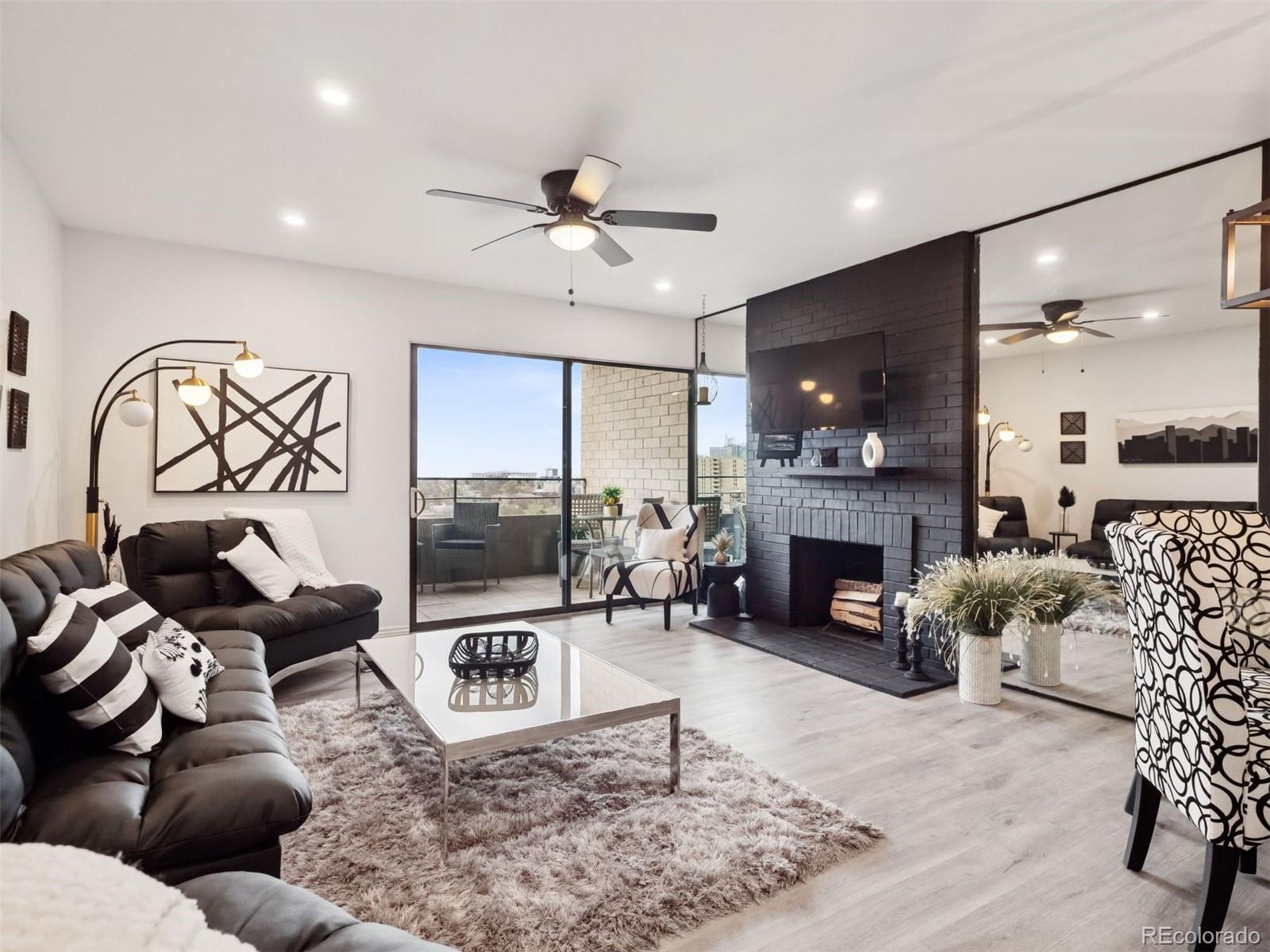 800 N Pearl Street Unit: 1203