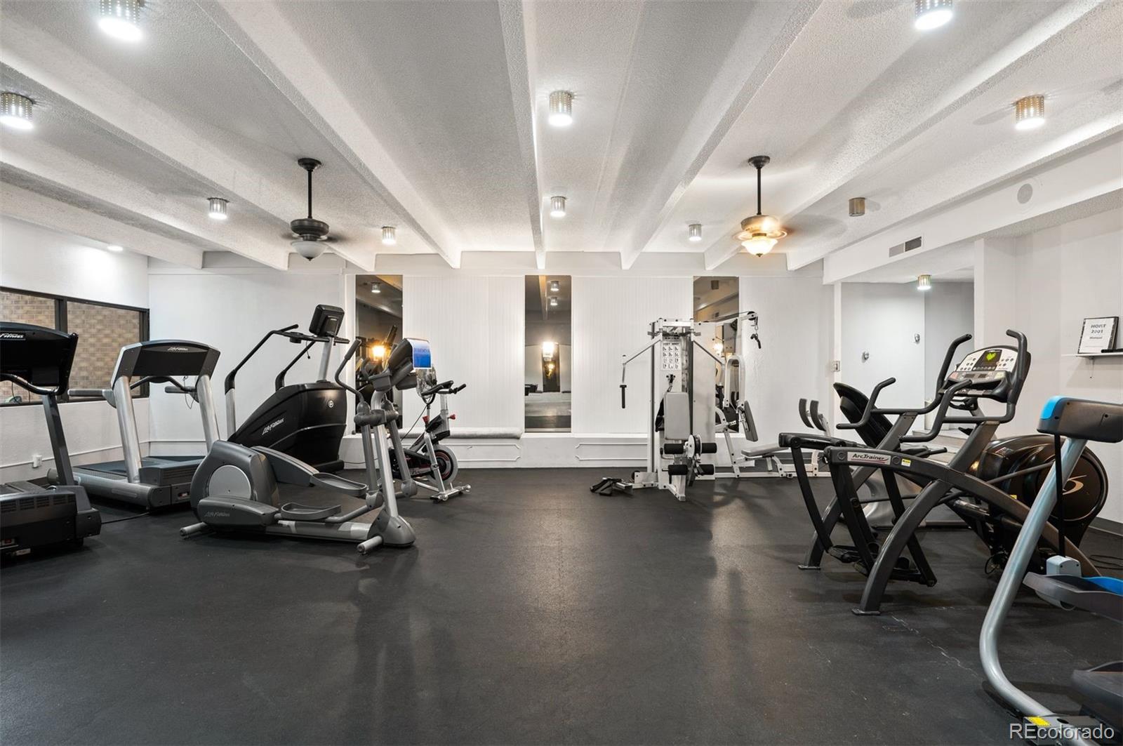 8060 E Girard Avenue Unit: 913