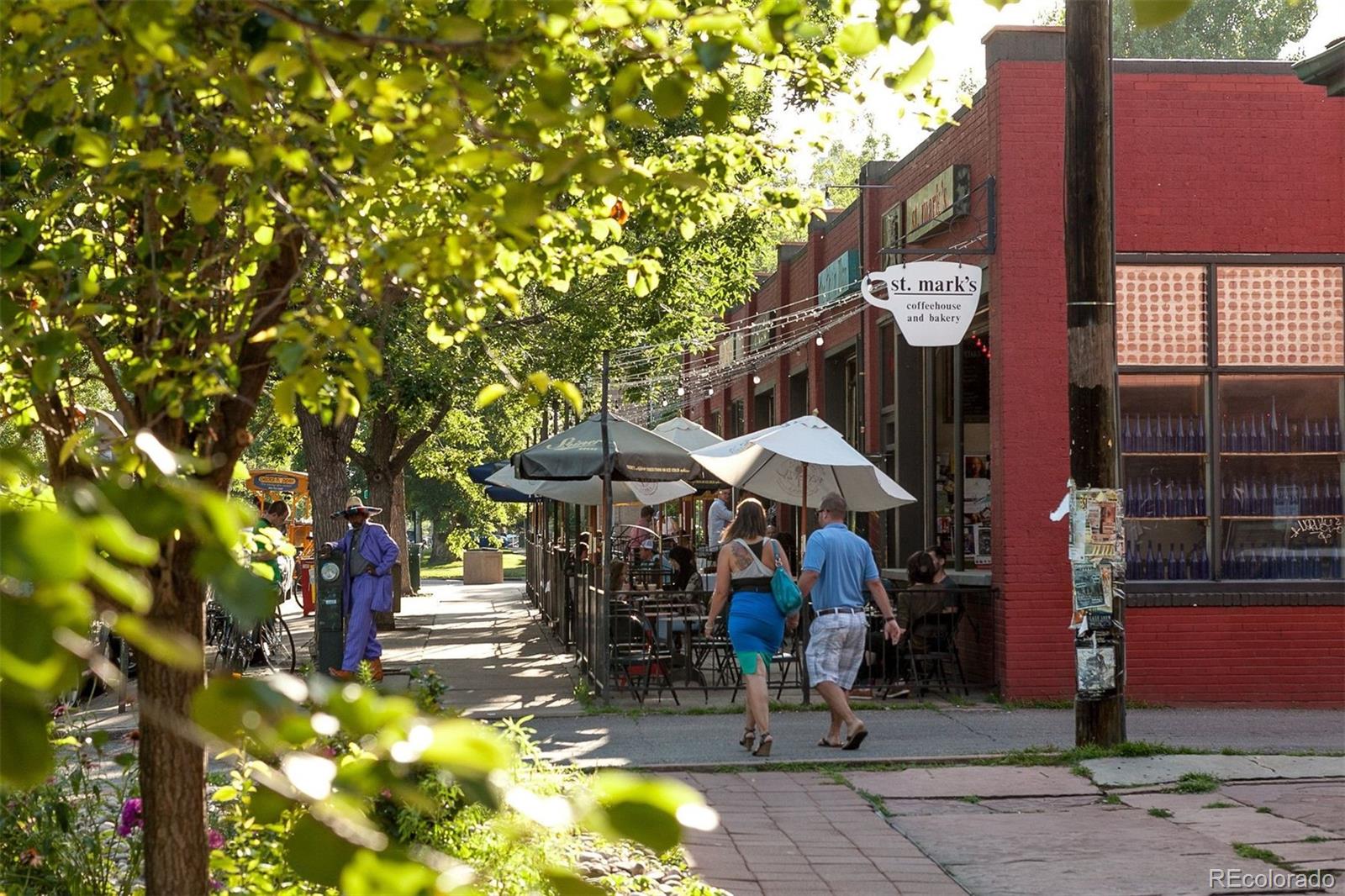 2539 N Lafayette Street