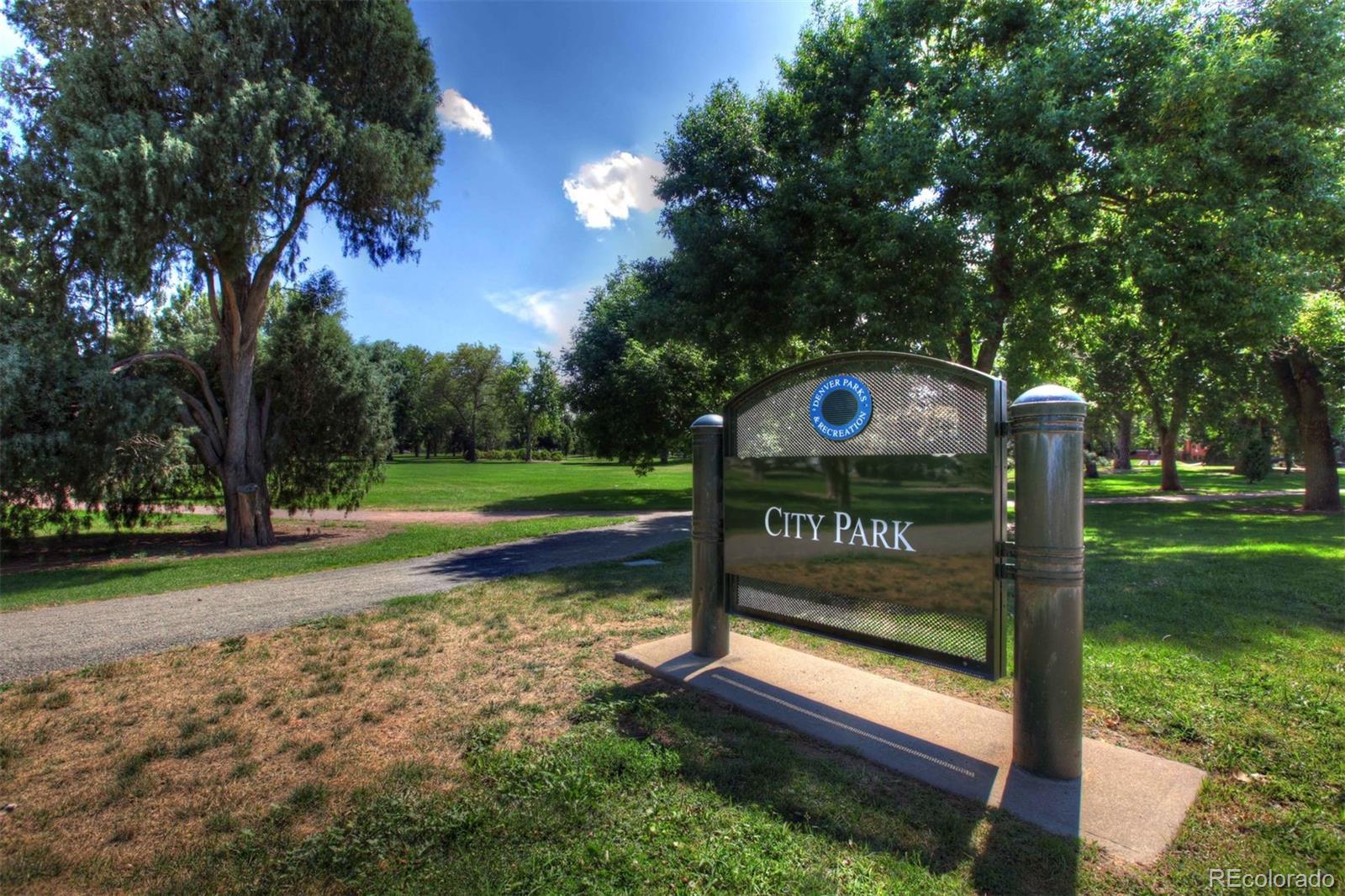 2539 N Lafayette Street