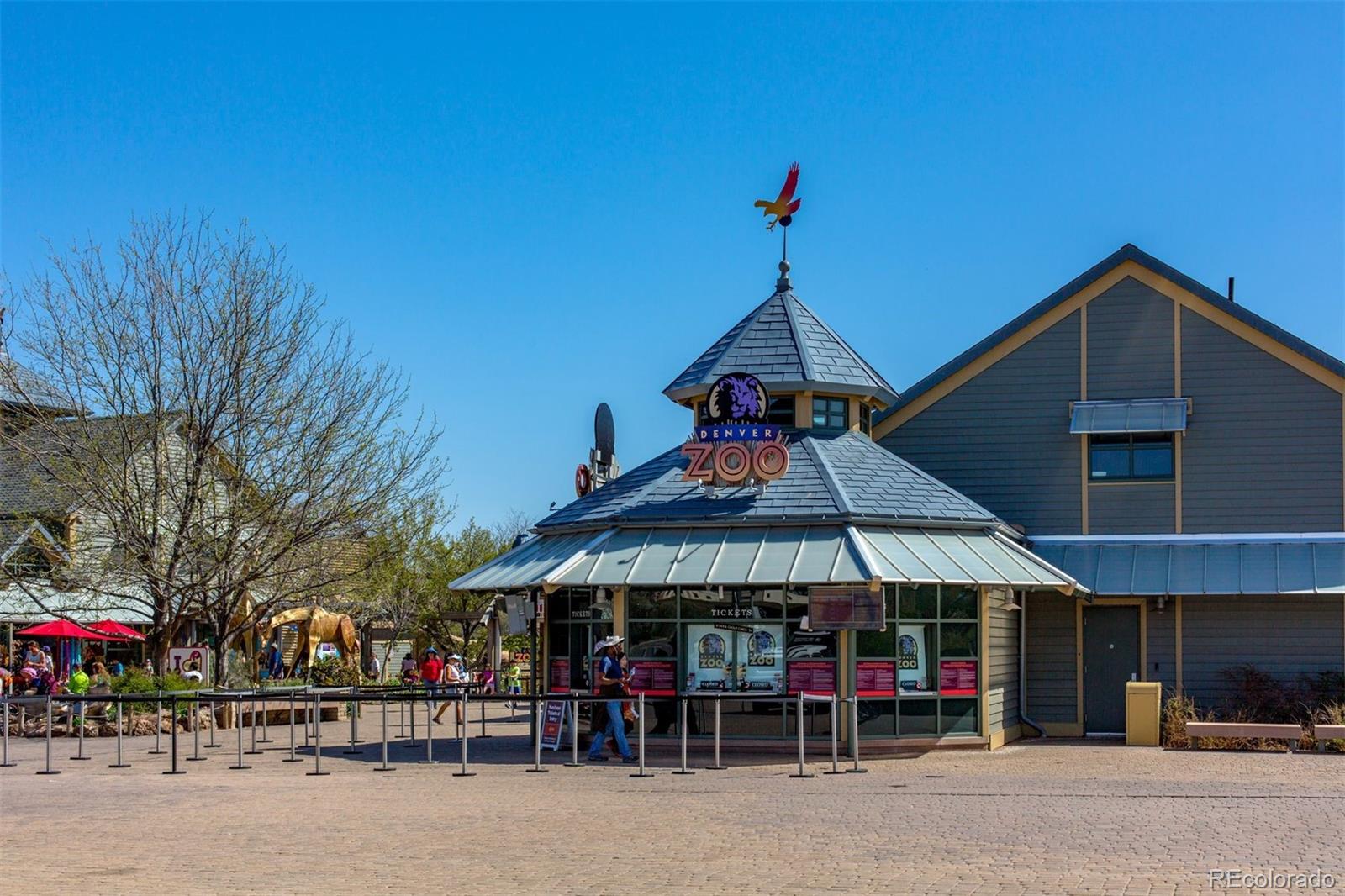 2539 N Lafayette Street